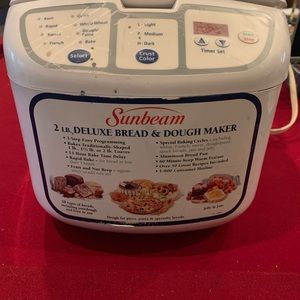 Sunbeam deluxe 2lb  bread and doug maker